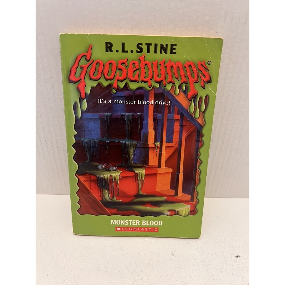 GOOSEBUMPS Monster Blood by R. L. Stine 1992 90s Vintage Y2K Paperback Green